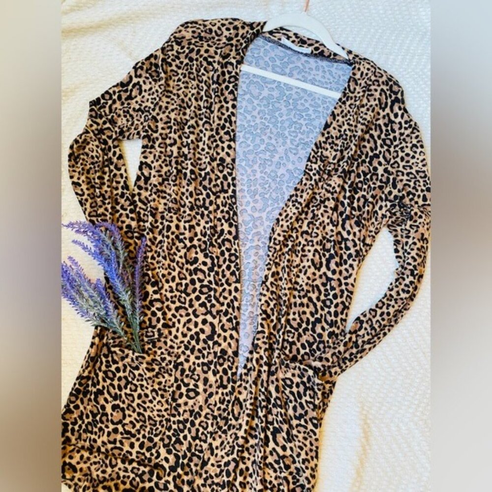 Zenana Long Sleeve Leopard Print Lightweight Open Cardigan Size M - Picture 4 of 7
